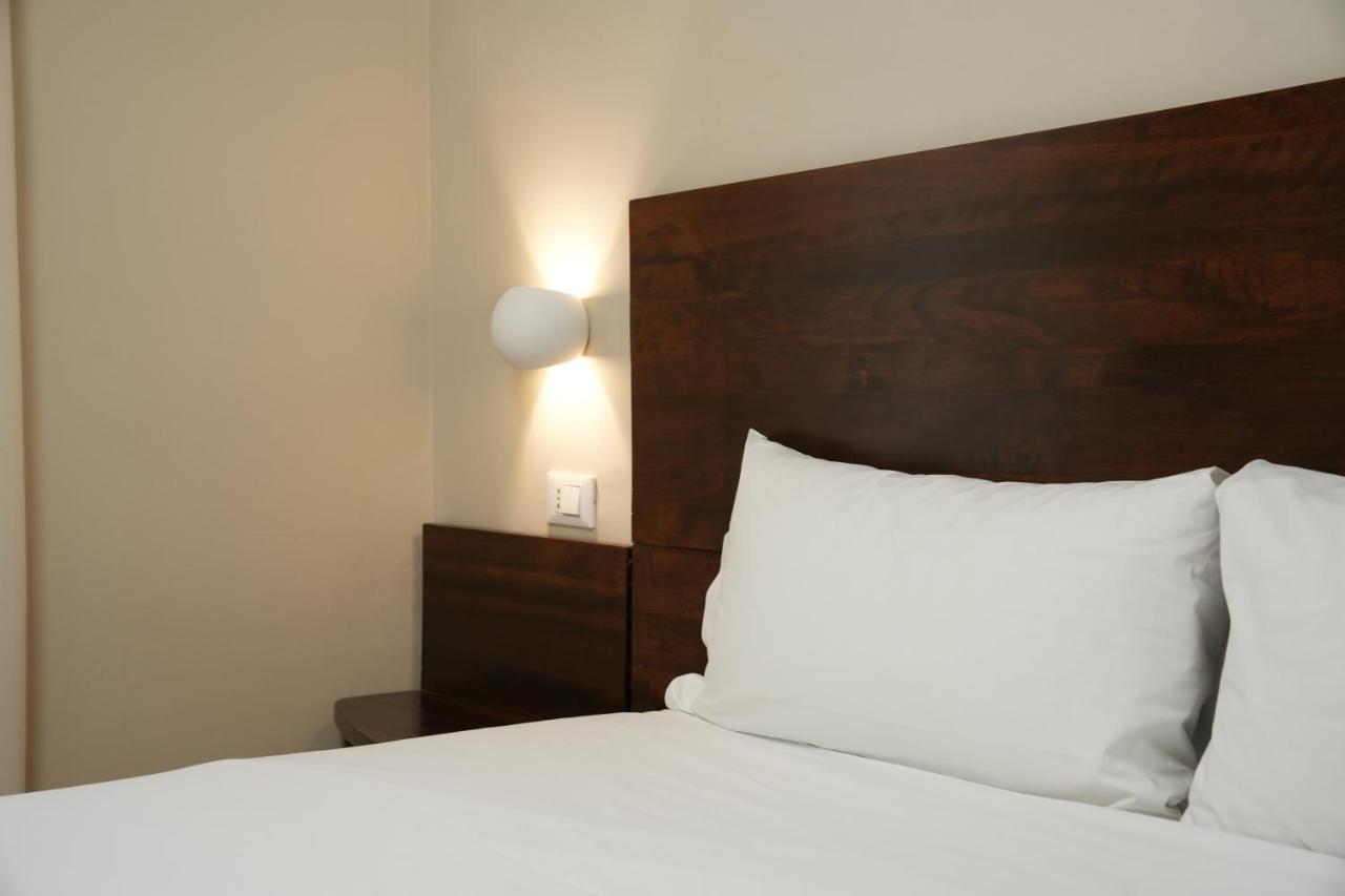 Hotel Montevecchio Торино Екстериор снимка