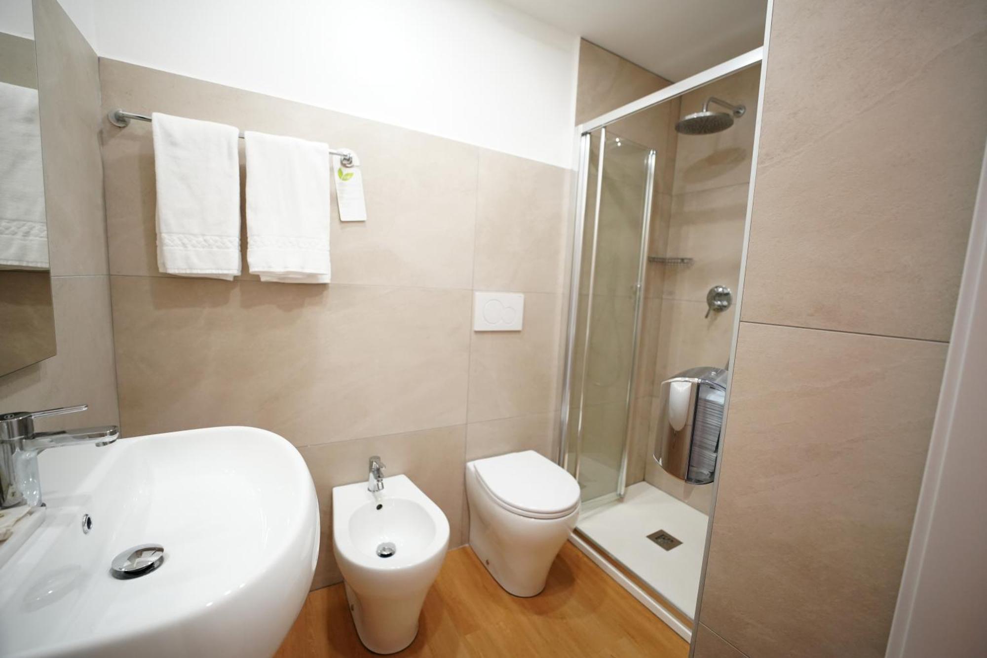 Hotel Montevecchio Торино Екстериор снимка