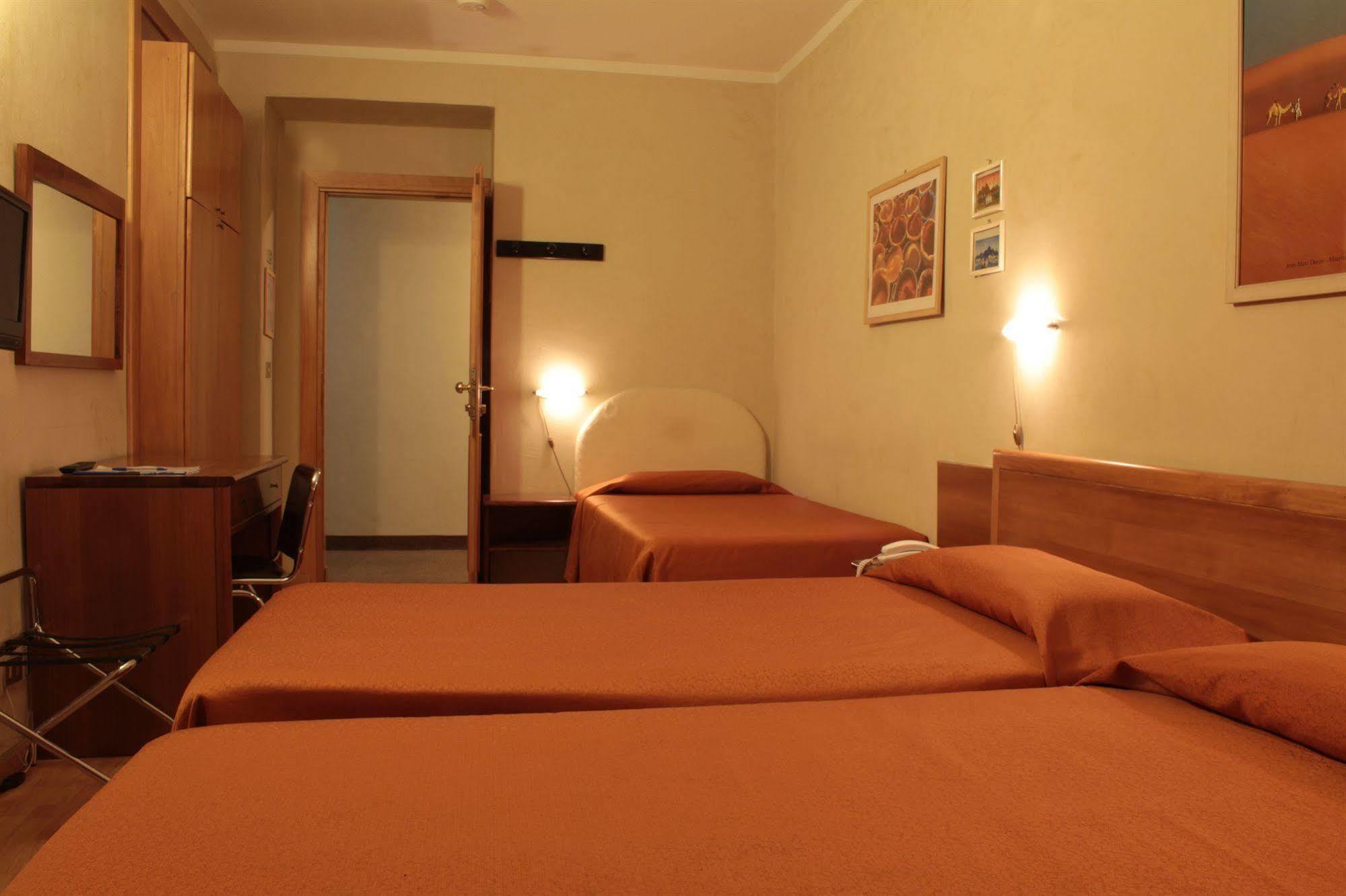 Hotel Montevecchio Торино Екстериор снимка